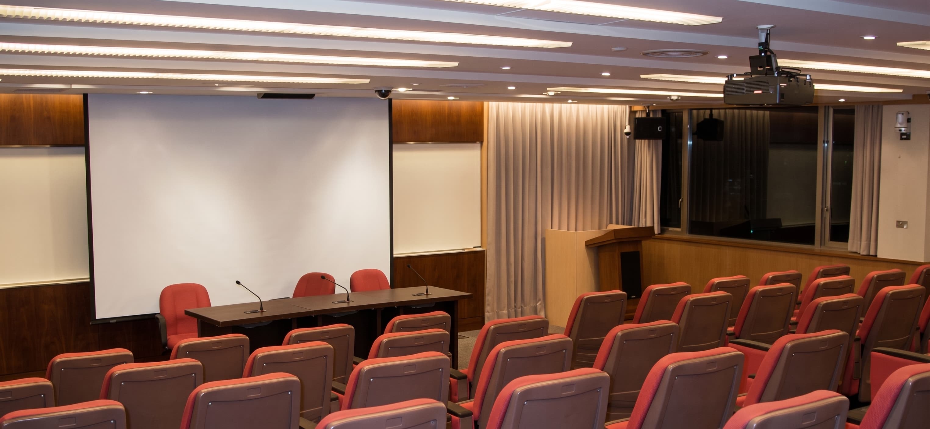 National Archives Administration: Briefing & Conference Hall Audiovisual System